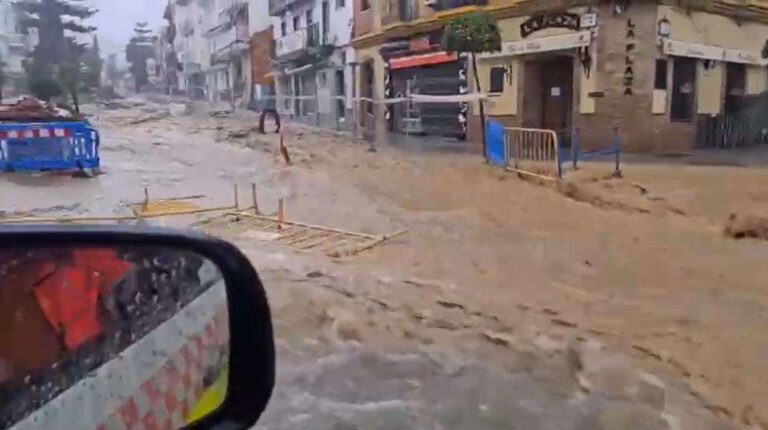 episodios de lluvias torrenciales por el centro de Alhaurín de la Torre